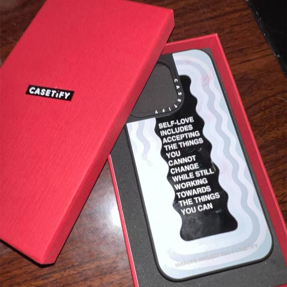 Casetify case Includes iPhone14/14 pro/14 pro Max/14 plus/15/15 plus/15 pro